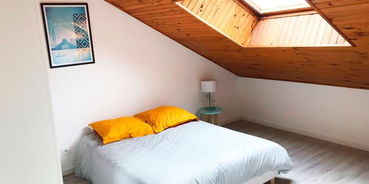 Villeurbanne apartment bedroom 3