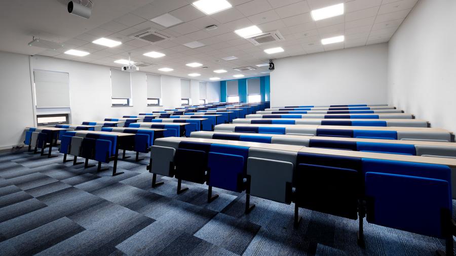 DBS-Ireland-Higher Education-Dublin-classroom-2