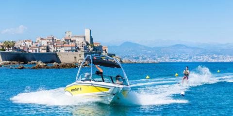 ESL Junior language courses summer premium Antibes 12 17